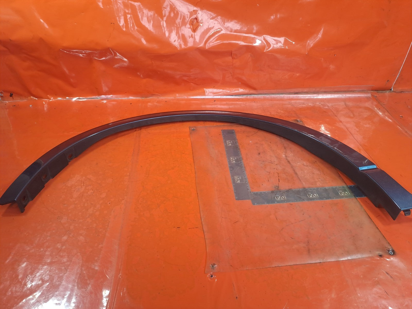 ✅FORD KUGA ST-LINE X 2.5 PETROL 2023 REAR RIGHT WHEEL ARCH TRIM NV4BS286D02ABW - Image 6