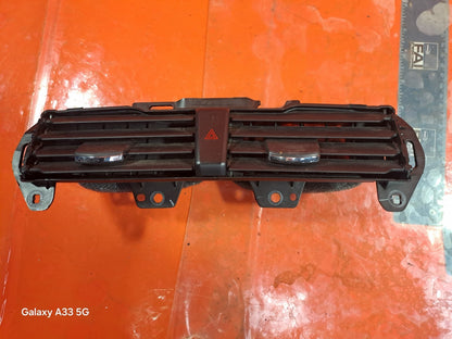 ✅FORD MONDEO TITANIUM 2.0 DIESEL 2015 DASHBOARD CENTRE AIR VENT DS7319K617AUW - Image 11
