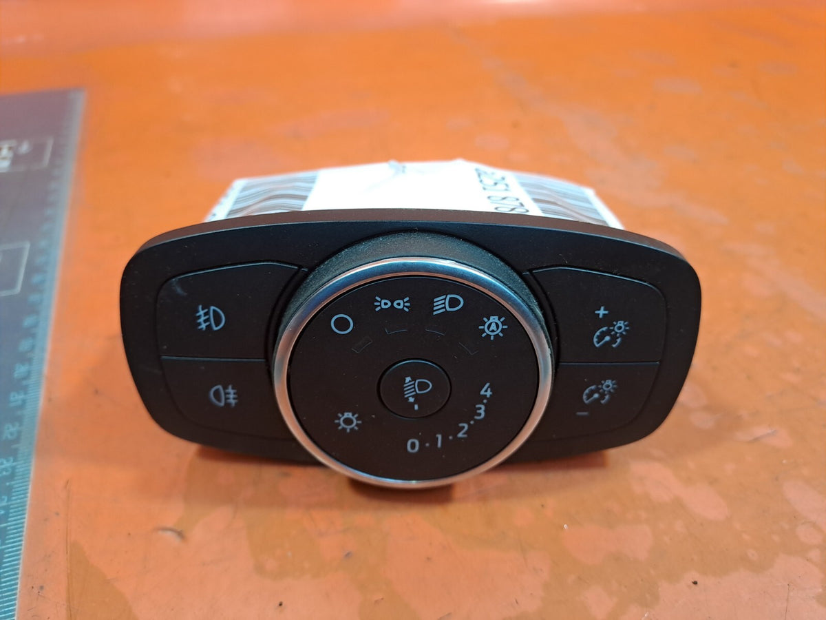 2019 Ford Fiesta MK8 ST-Line Headlight Fog Light Switch H1BT-13D061-AD Warranty - Image 4