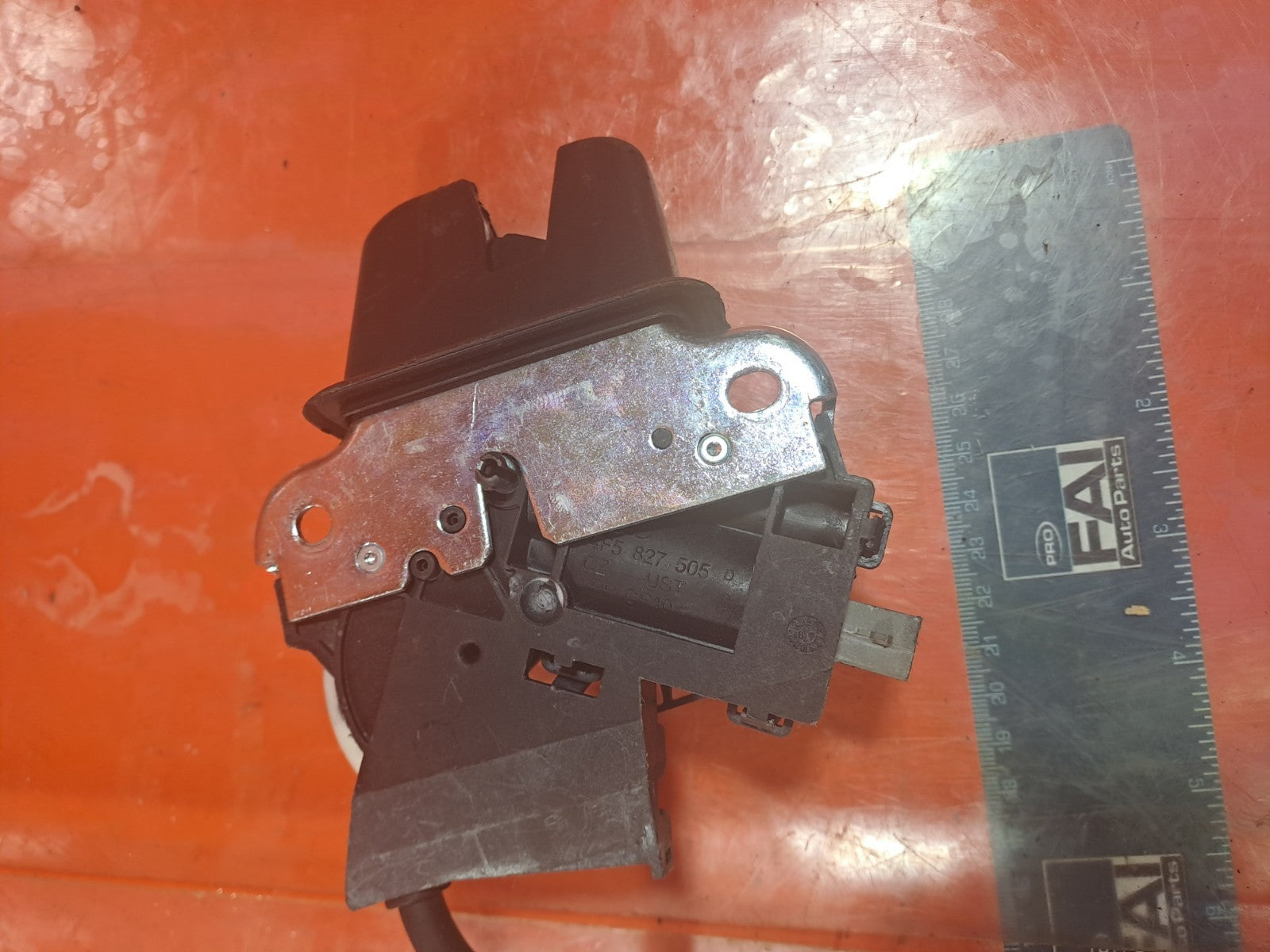✅AUDI A4 A5 A6 TAILGATE BOOT LOCK MECHANISM 4F5827505D Warranty xAA - Image 2