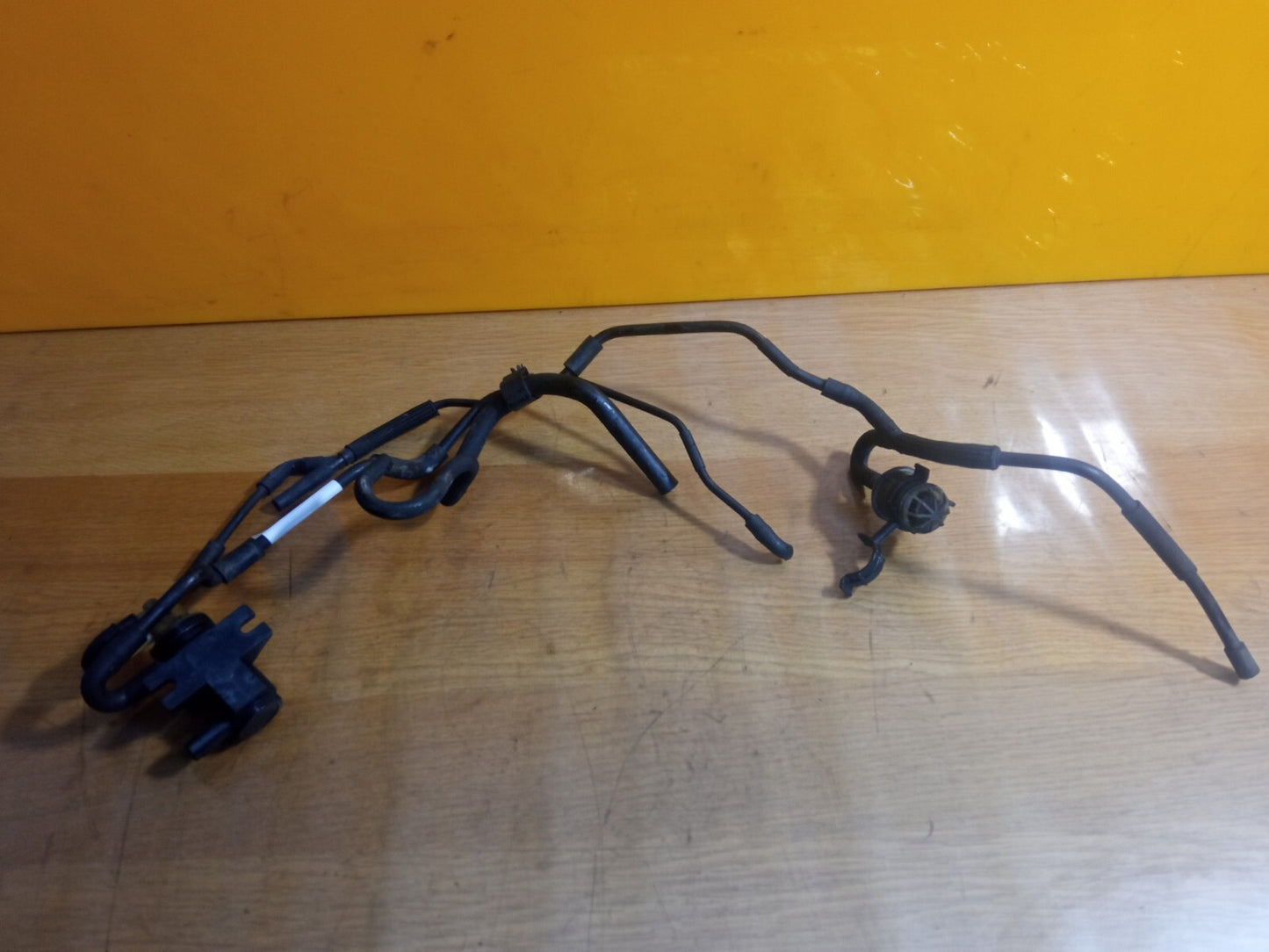 ✅MERCEDES W212 E300 2.1 DIESEL 2014 VACUUM SOLENOID VALVE AND PIPES A0091533128 - Image 2