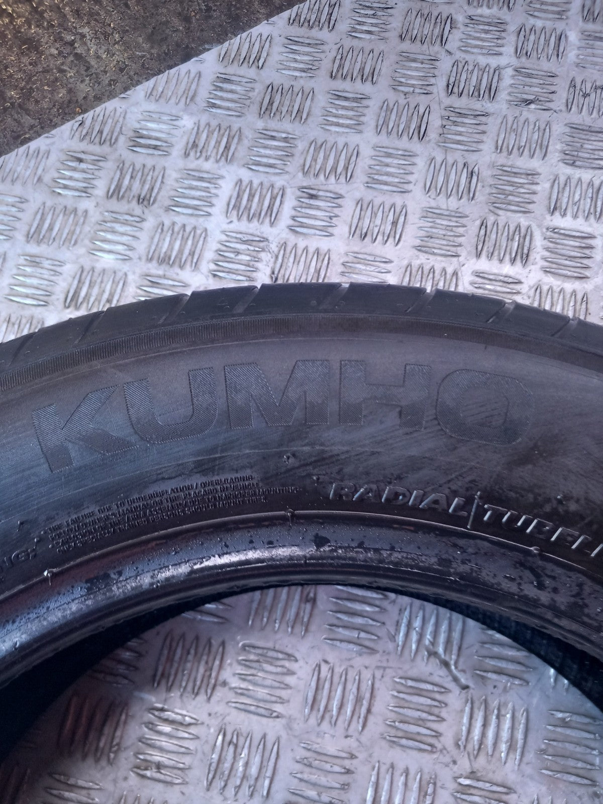 Kumho Ecsta Tyre 205/60 ZR16 6,80 mm Warranty xAA - Image 3