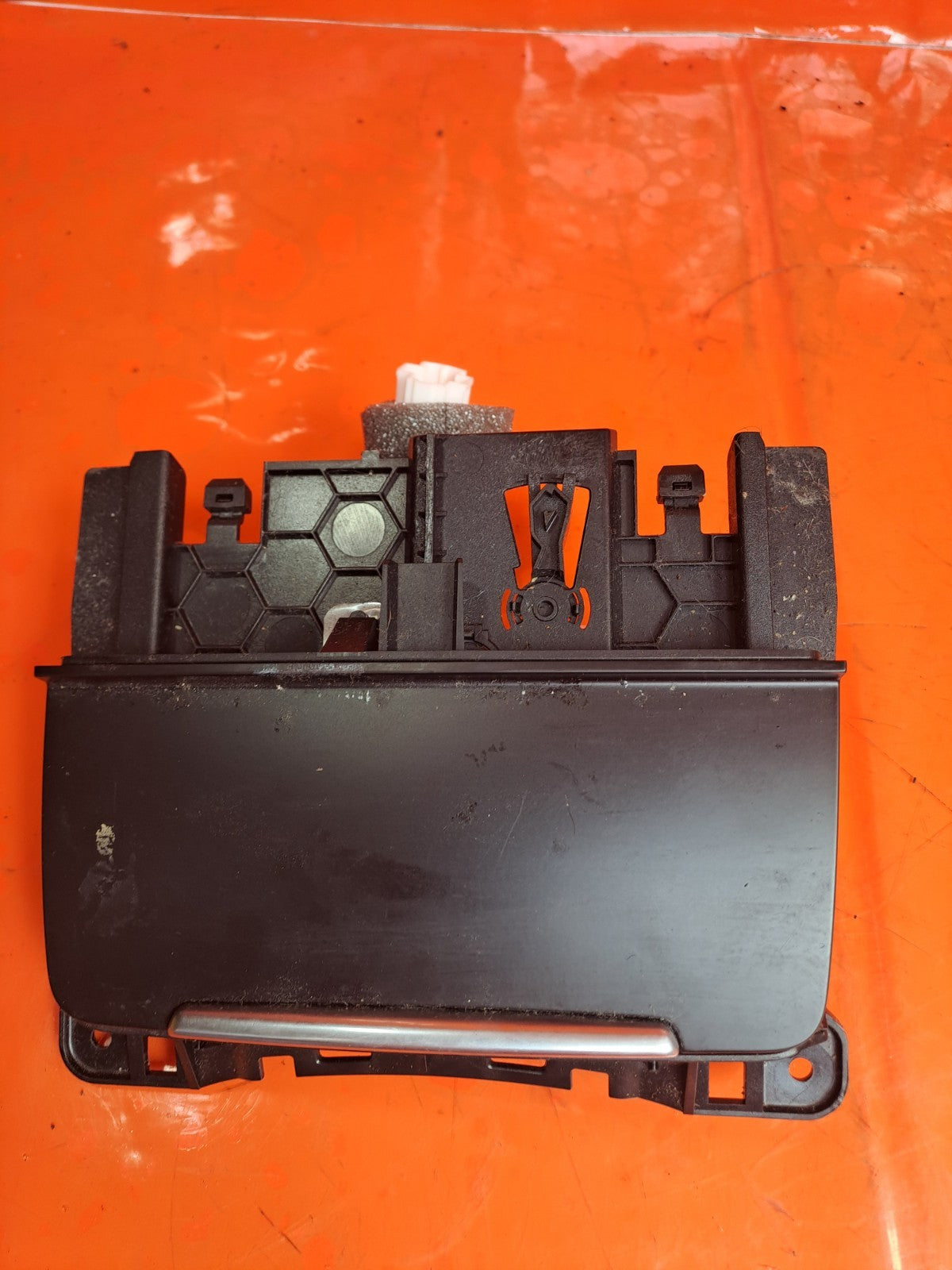 ✅Audi Q5 S Line 2012 2.0 Diesel FRONT AHSTRAY CONSOLE 8K0857951 Warranty A291 - Image 1