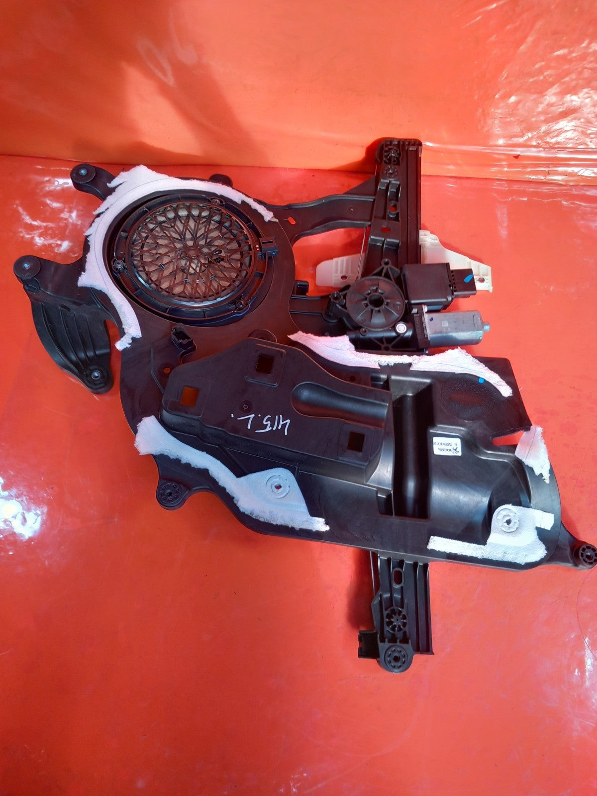 ebay-src:https://i.ebayimg.com/00/s/mtywmfgxmjaw/z/8iiaaesw271qv2sl/$_57.jpg