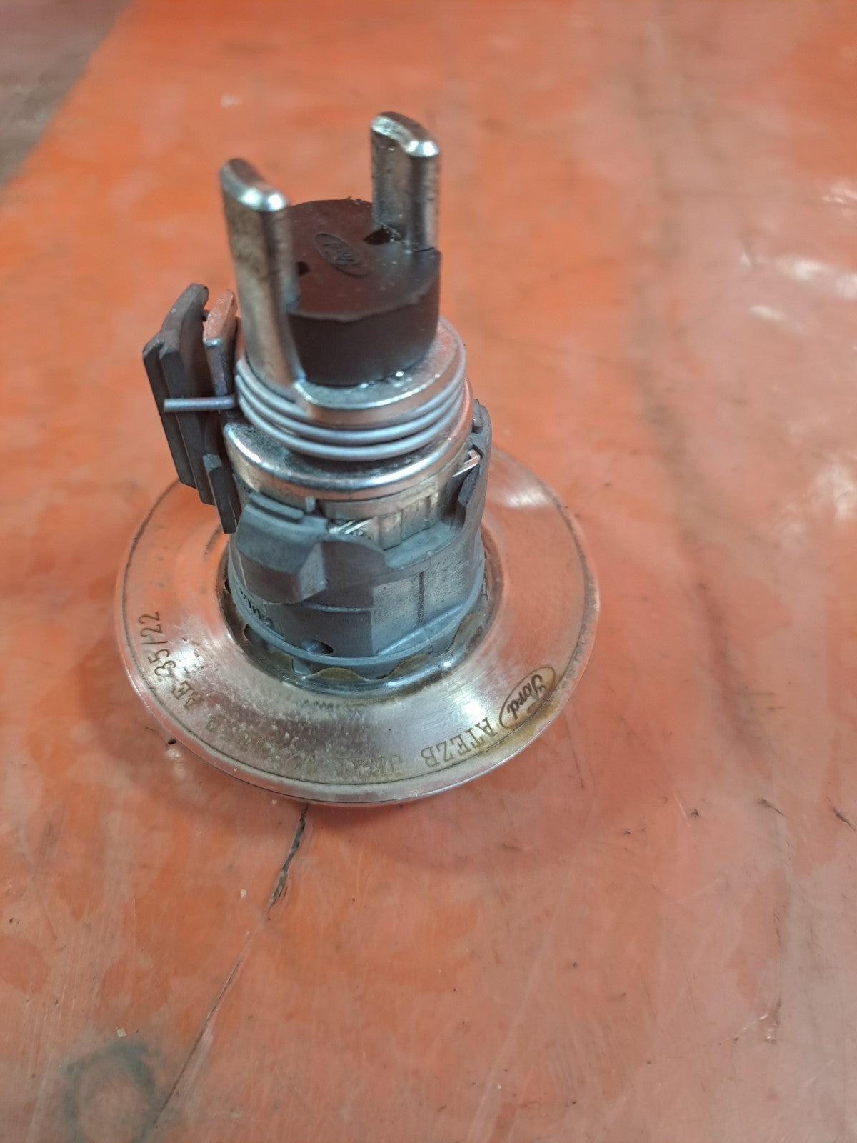 ebay-src:https://i.ebayimg.com/00/s/mtywmfgxmjaw/z/jkkaaesw4-npq90l/$_57.jpg