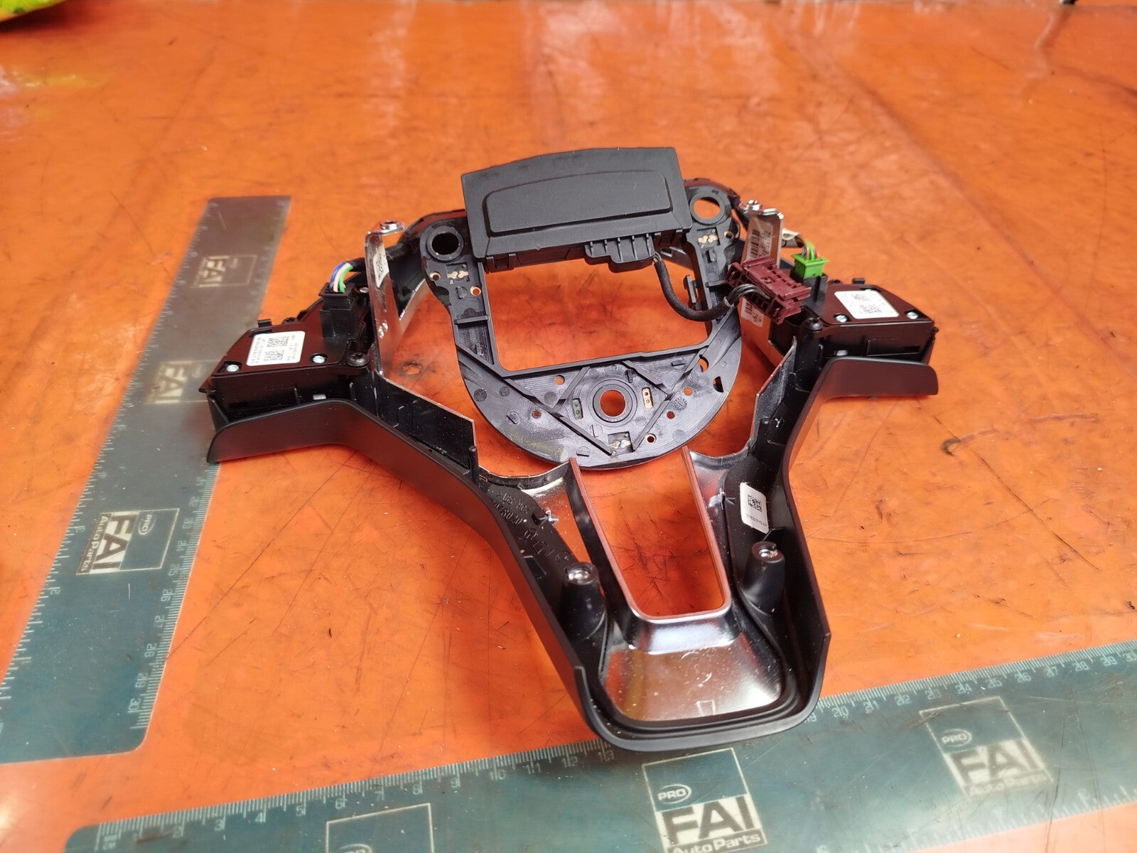 ✅MERCEDES A CLASS W176 STEERING WHEEL TRIM PANEL COVER A2185400262 xAA - Image 8