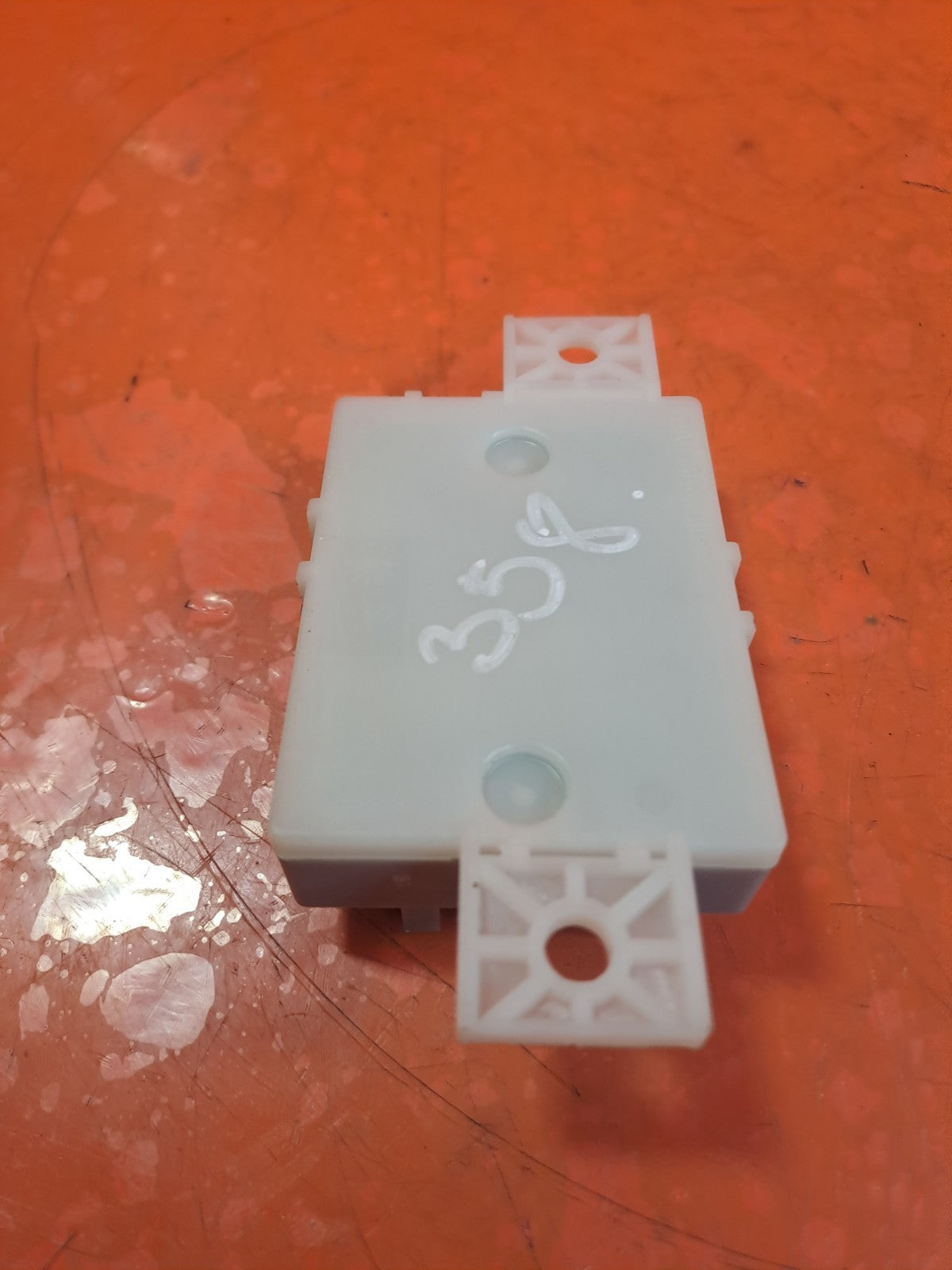 ebay-src:https://i.ebayimg.com/00/s/mtywmfgxmjaw/z/tkuaaesweafpnuau/$_57.jpg
