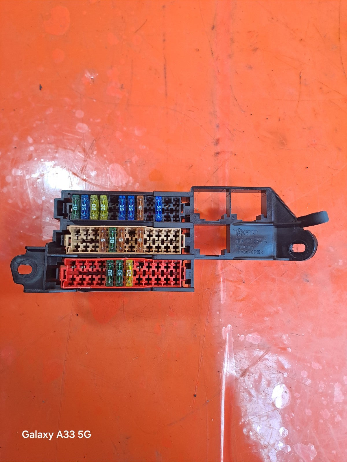 ✅2009 AUDI Q7 4L FUSE BOX RELAY 4L0971845A + WARRANTY A300 - Image 1