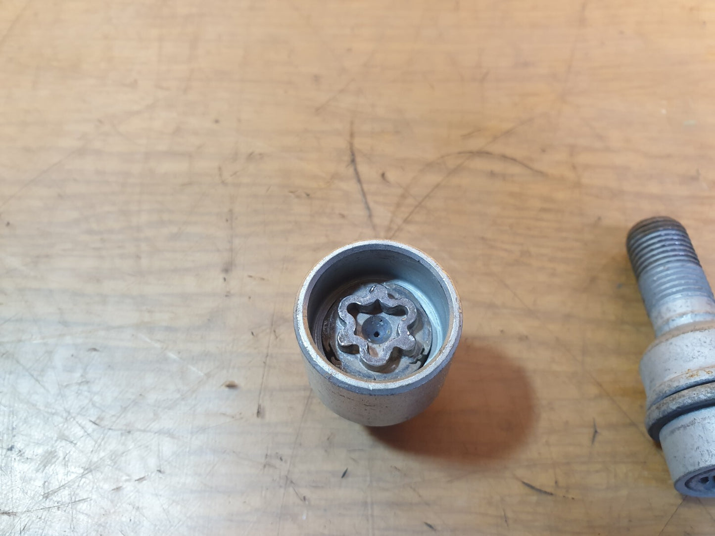 ✅AUDI Q3 S LINE 1.5 PETROL 2020 LOCKING WHEEL NUTS Warranty A198 - Image 6