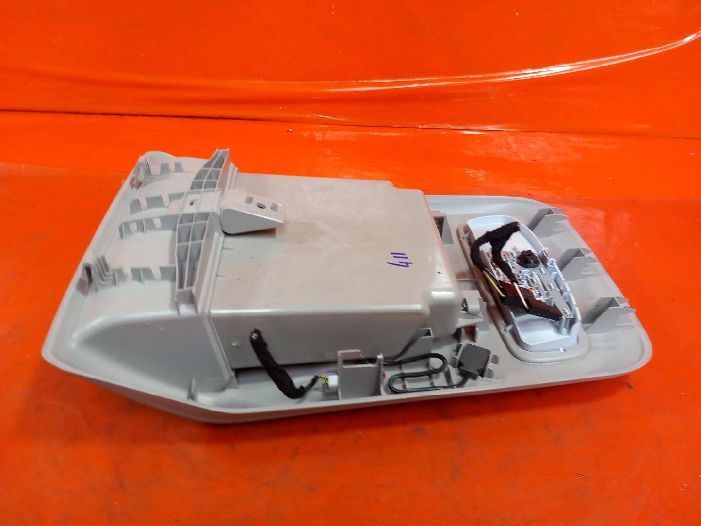 ebay-src:https://i.ebayimg.com/00/s/mtiwmfgxnjaw/z/cdcaaeswn0tqjoec/$_57.jpg