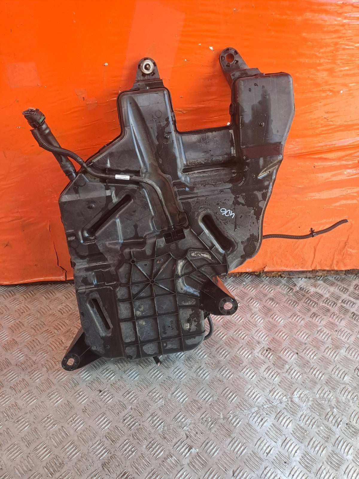 ebay-src:https://i.ebayimg.com/00/s/mtywmfgxmjaw/z/uwsaaeswwanqit4o/$_57.jpg