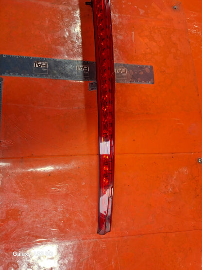 ✅2013 MERCEDES E CLASS W212 THIRD REAR BRAKE STOP LIGHT A2128200156 + WARRANTY - Image 5