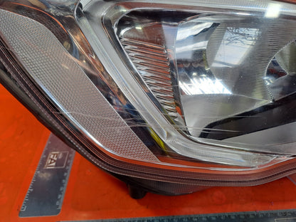 ✅2018-2025 FORD FOCUS MK4 FRONT RIGHT HEADLIGHT JX7B-13W029-BE scratches repair - Image 11