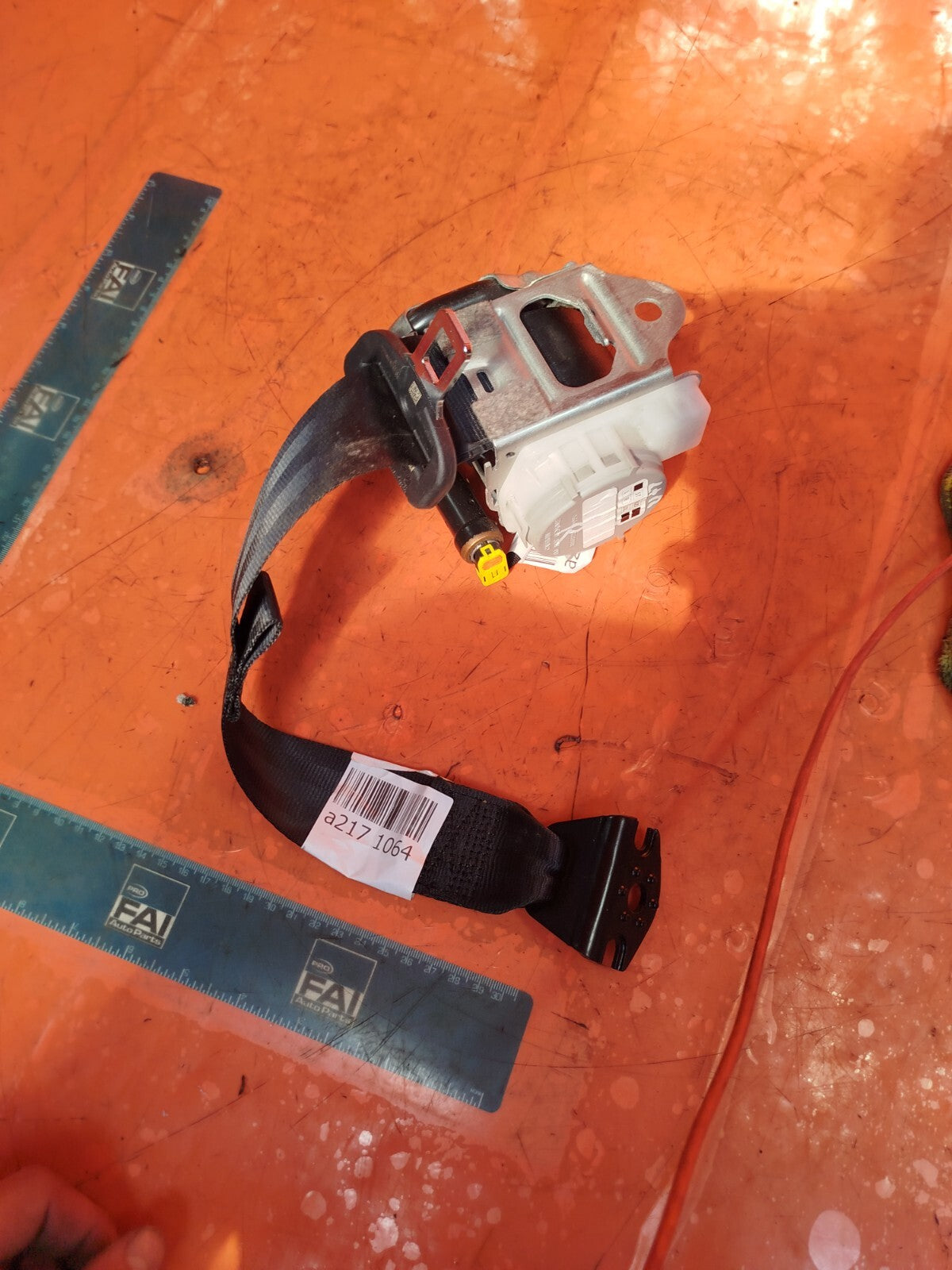 ✅SEAT ARONA FR 1.0 PETROL 2019 REAR LEFT SEAT BELT 81A857737PL 6F0857805 A217 - Image 1
