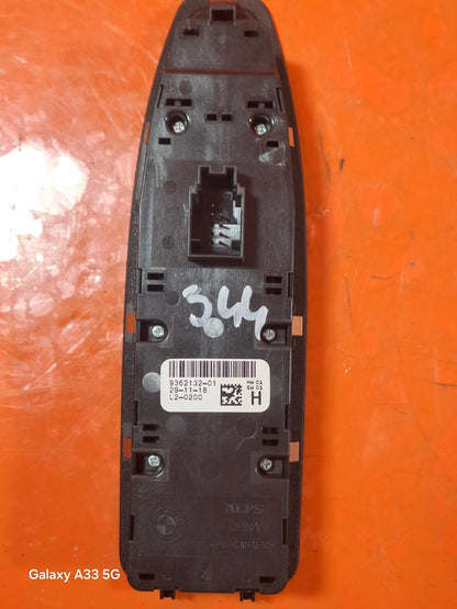 ebay-src:https://i.ebayimg.com/00/s/mtywmfgxmjaw/z/eeaaaeswat1peei5/$_57.jpg