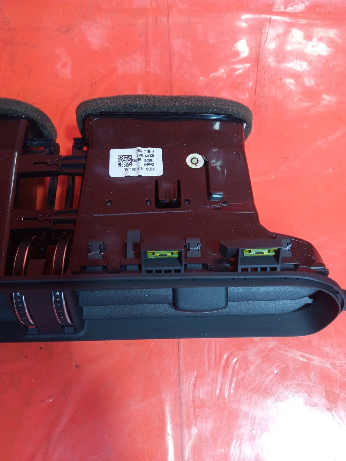 ✅Jaguar I-Pace Ev400 X590 2020 Dashboard Center Air Vent J9D3014L20AE A375 - Image 5