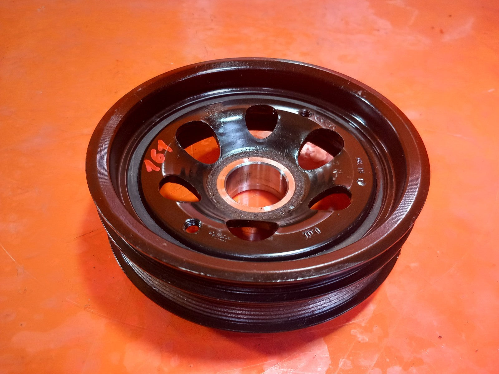 2020 Ford Tourneo Custom 320 2.0Diesel  Crankshaft Pulley 68319-AA Warranty A161 - Image 1