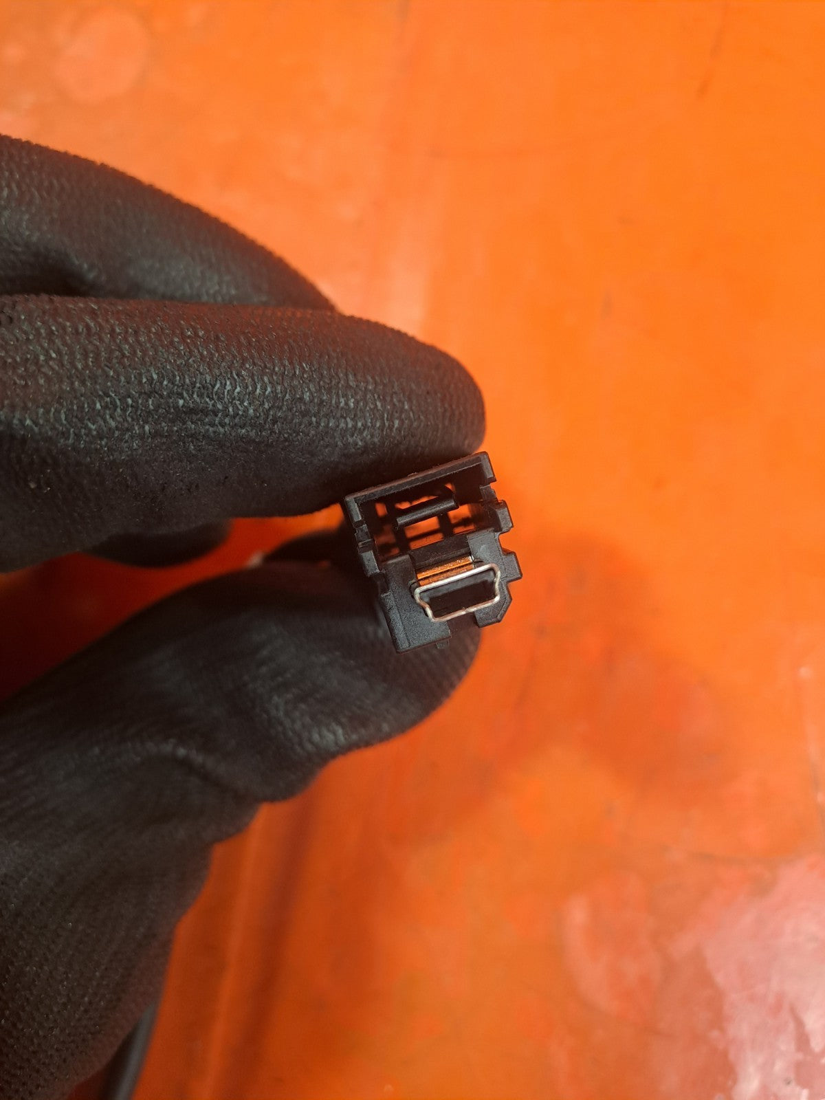 ✅FORD KUGA ST-LINE X 2.5 PETROL 2023 USB CONNECTION CABLE WIRING LOOM LV4T14D202 - Image 8