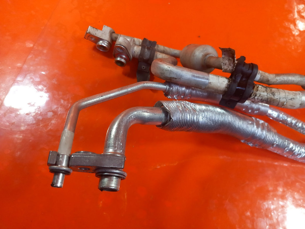 ebay-src:https://i.ebayimg.com/00/s/mtiwmfgxnjaw/z/2lmaaeswf8fqq8zn/$_57.jpg