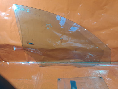 ✅2021 MERCEDES CLA C118 AMG LINE FRONT RIGHT DOOR GLASS A1187250200 A358 - Image 4