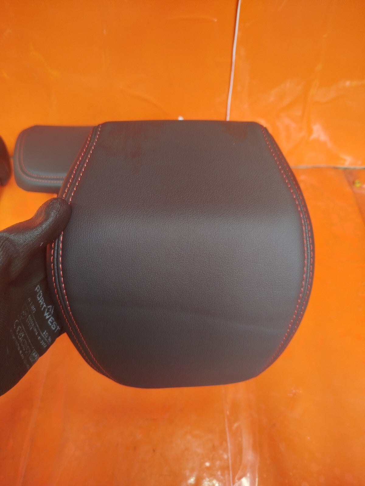 ✅FORD FIESTA ST-LINE 1.0 PETROL 2022 REAR LEATHER HEADRESTS Warranty A210 - Image 2