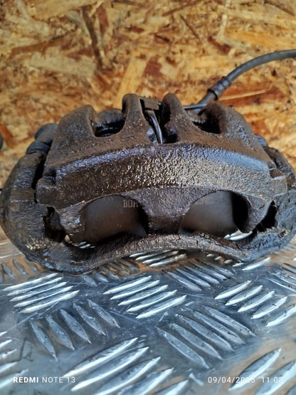 ✅VW Crafter Cr35 2017 2.0 Diesel FRONT BRAKE CALIPERS Warranty A277 - Image 5