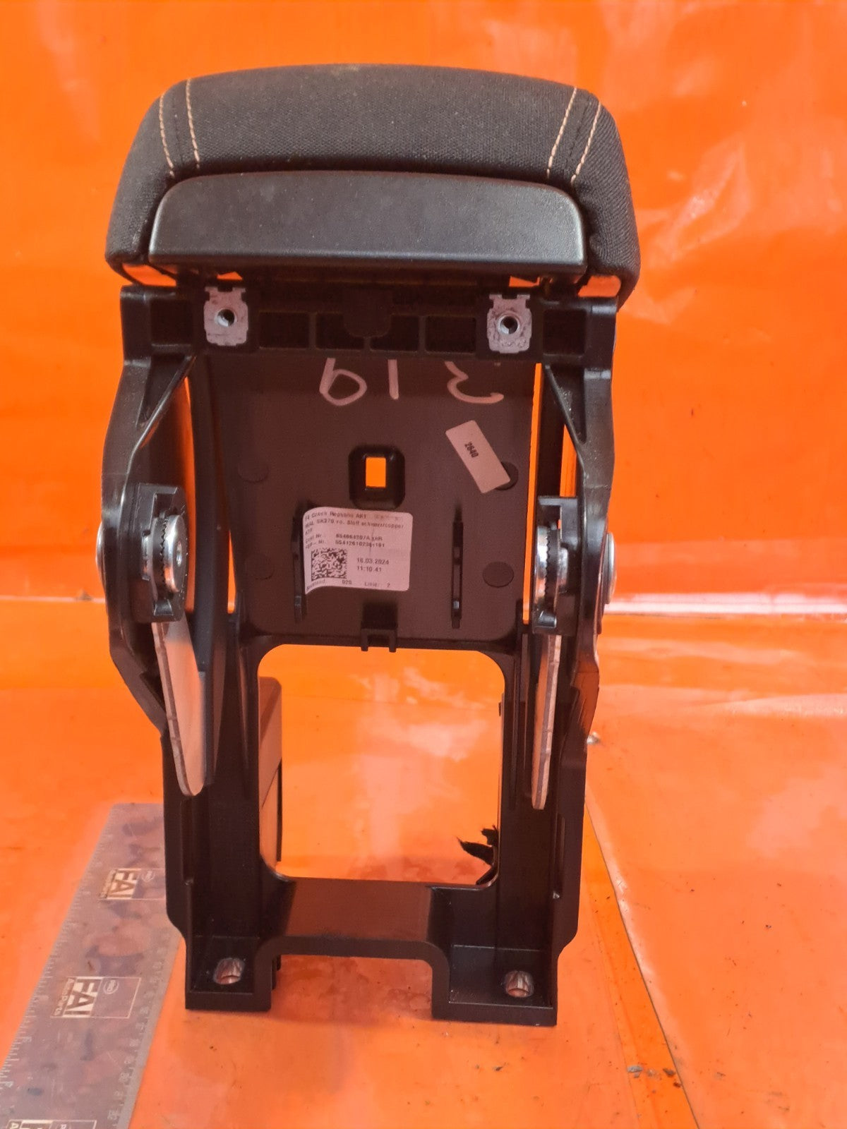 ✅SKODA KAMIQ Se 1.5 PETROL 2024 CENTRE CONSOLE ARMREST 654864207A Warranty A319 - Image 7