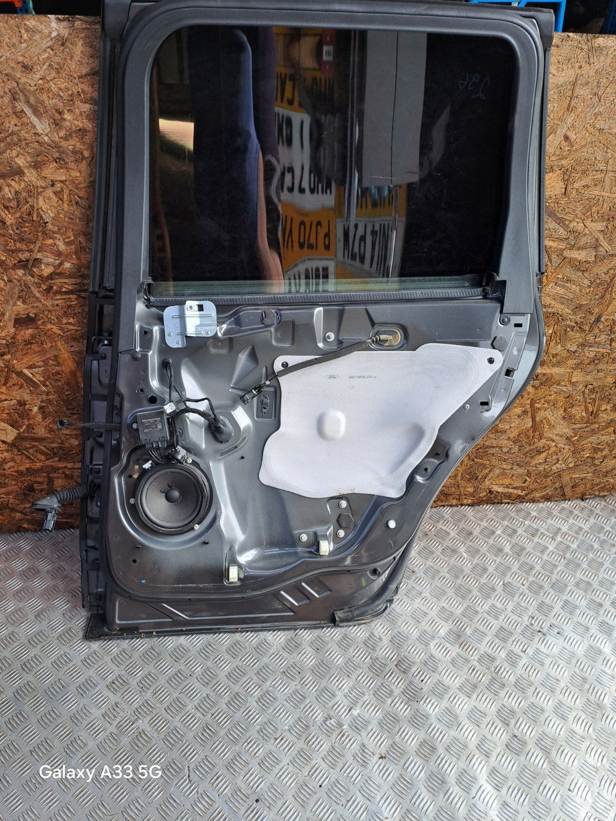 ebay-src:https://i.ebayimg.com/00/s/mtywmfgxmjaw/z/s5aaaeswvplo2rar/$_57.jpg