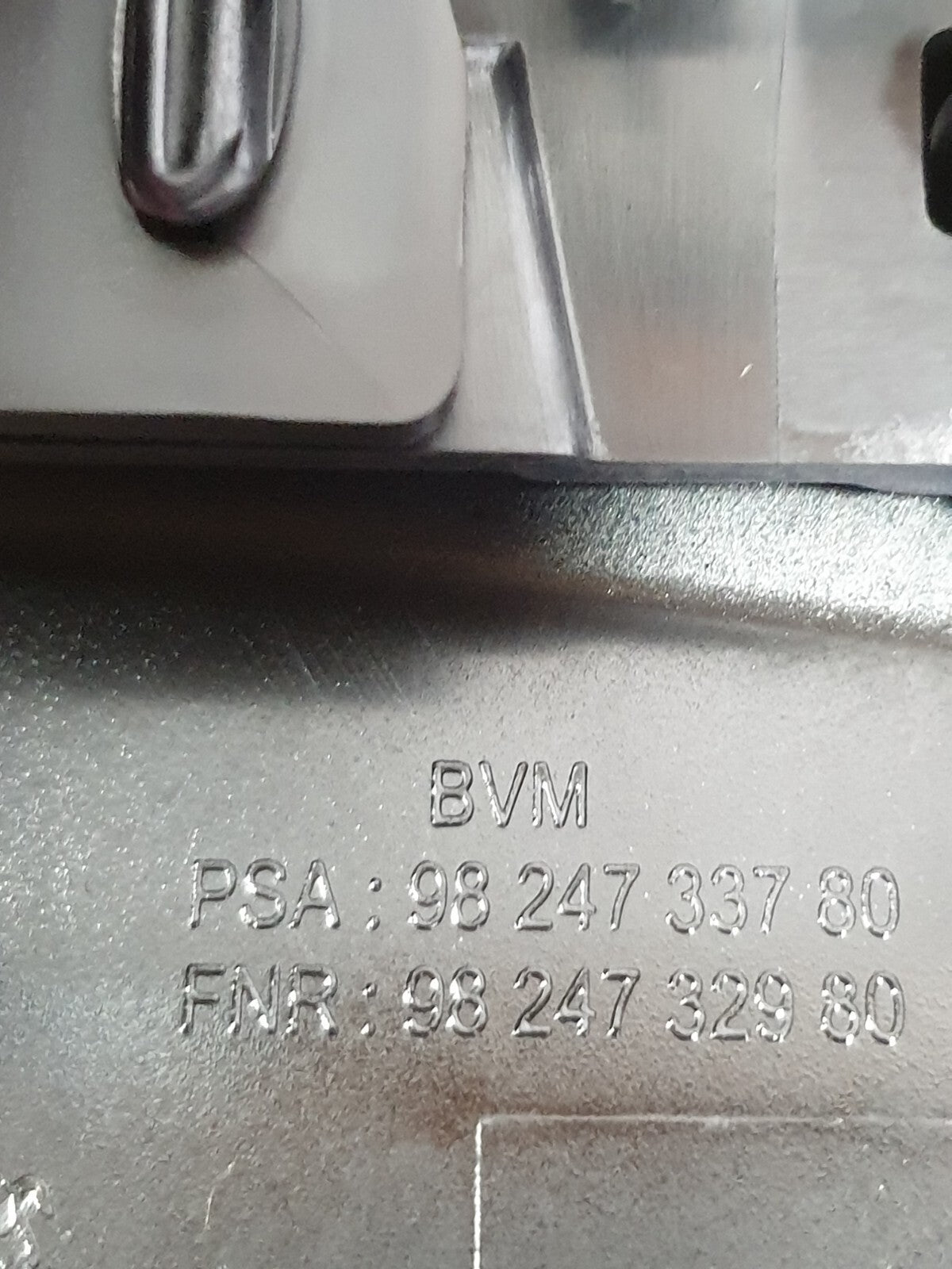✅Peugeot 208 2020 Center Console Trim 9824733780 9824732980 Warranty A197 - Image 3