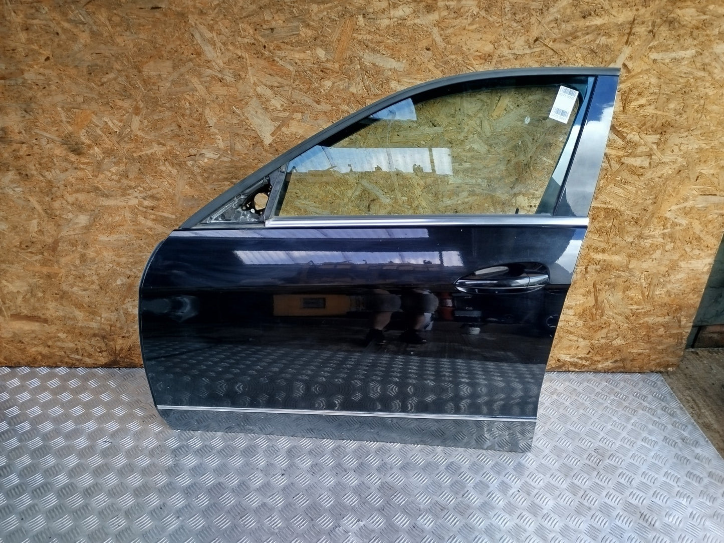 ✅MERCEDES E300 W212 2.1 DIESEL 2013 FRONT LEFT DOOR BLACK A2129004014 A172905610 - Image 1
