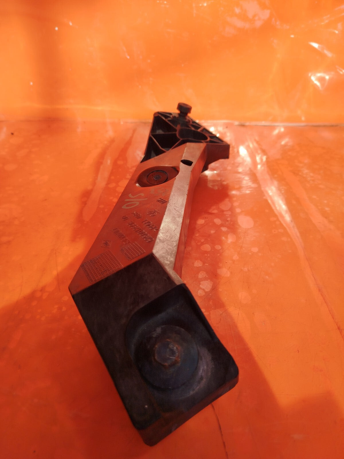 ✅2016 FIAT TALENTO 1.6D FRONT RADIATOR SUPPORT BRACKET RIGHT 625001299R A253 - Image 5