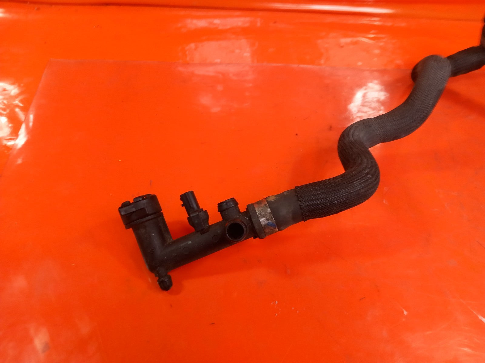 2021 Mercedes W415 Citan Coolant Pipe 212013366R Warranty A399 - Image 9