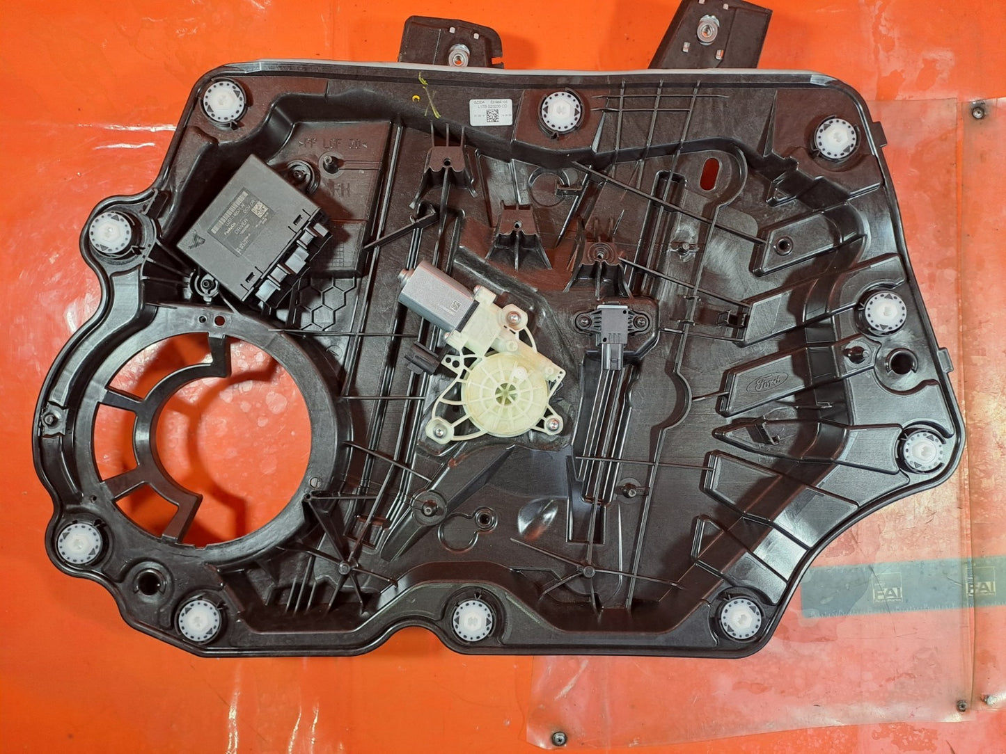 ebay-src:https://i.ebayimg.com/00/s/mtiwmfgxnjaw/z/o8uaaeswqa9pbmc0/$_57.jpg