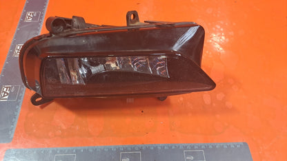 Audi A5 S Line 2.0 Diesel 2012 FRONT RIGHT FOG LIGHT 8T0941700D Warranty A218 - Image 9