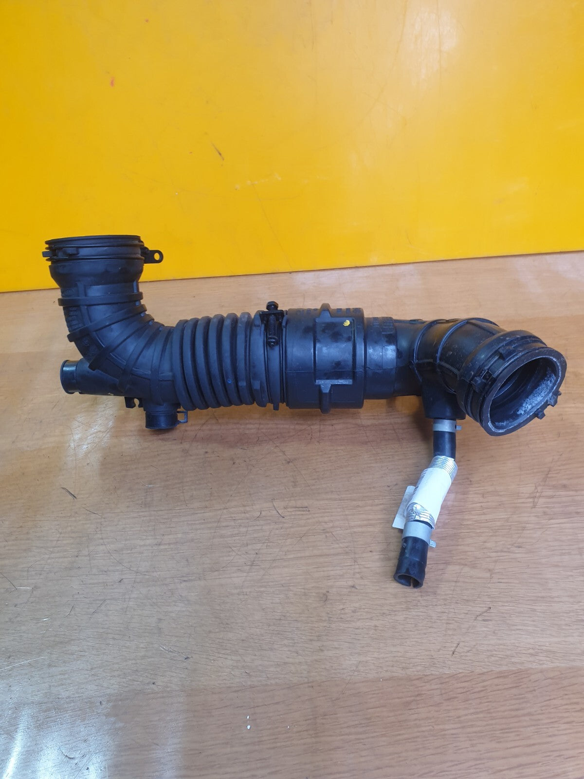 ebay-src:https://i.ebayimg.com/00/s/mtywmfgxmjaw/z/7-caaoswgrnmkoum/$_57.jpg