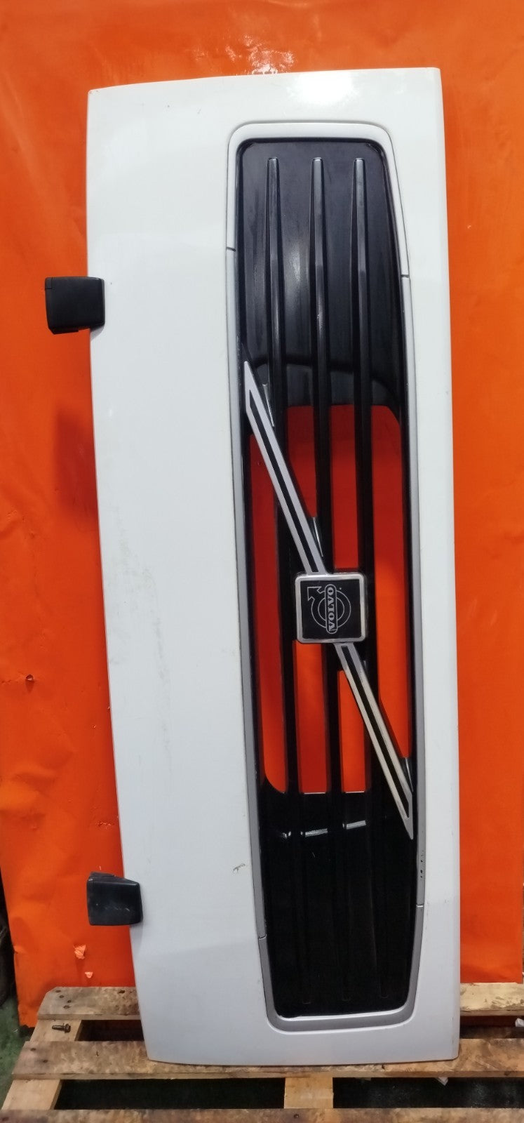 ebay-src:https://i.ebayimg.com/00/s/mtywmfg3ndc=/z/l~0aaeswea1pczkk/$_57.jpg