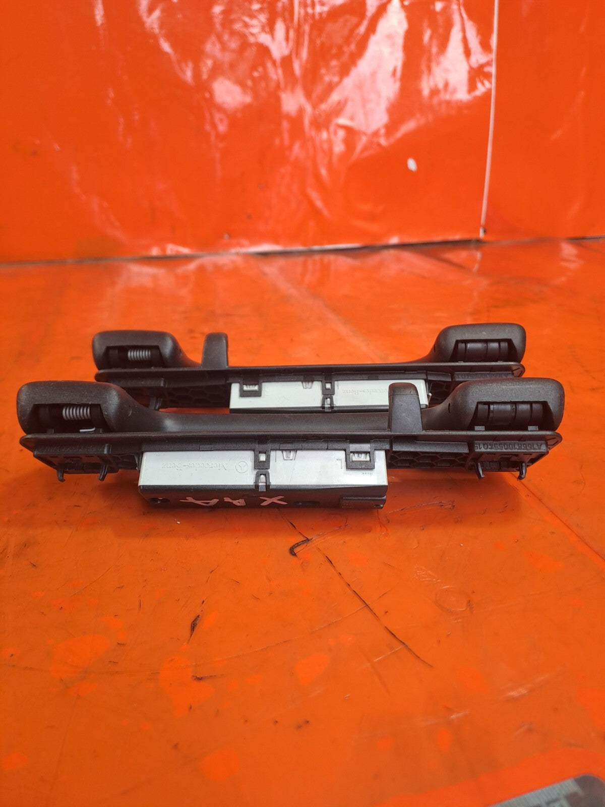 ✅MERCEDES BENZ A CLASS W177 214-2021 REAR LEFT & RIGHT GRAB HANDLES A0998150100 - Image 3