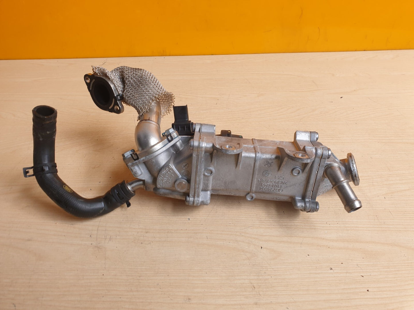 ✅2018 LAND ROVER DISCOVERY SPORT L550 2.0D EGR VALVE COOLER G4D3-9F464-DD A073 - Image 1