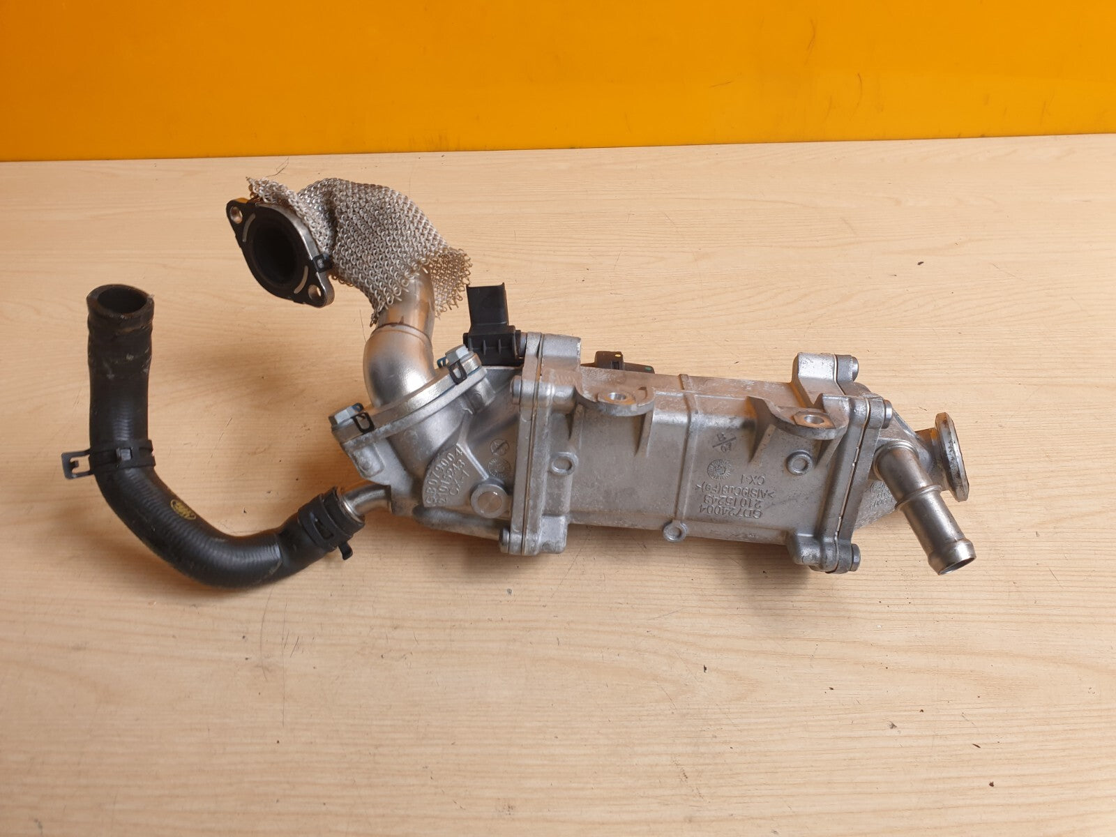 ✅2018 LAND ROVER DISCOVERY SPORT L550 2.0D EGR VALVE COOLER G4D3-9F464-DD A073 - Image 1