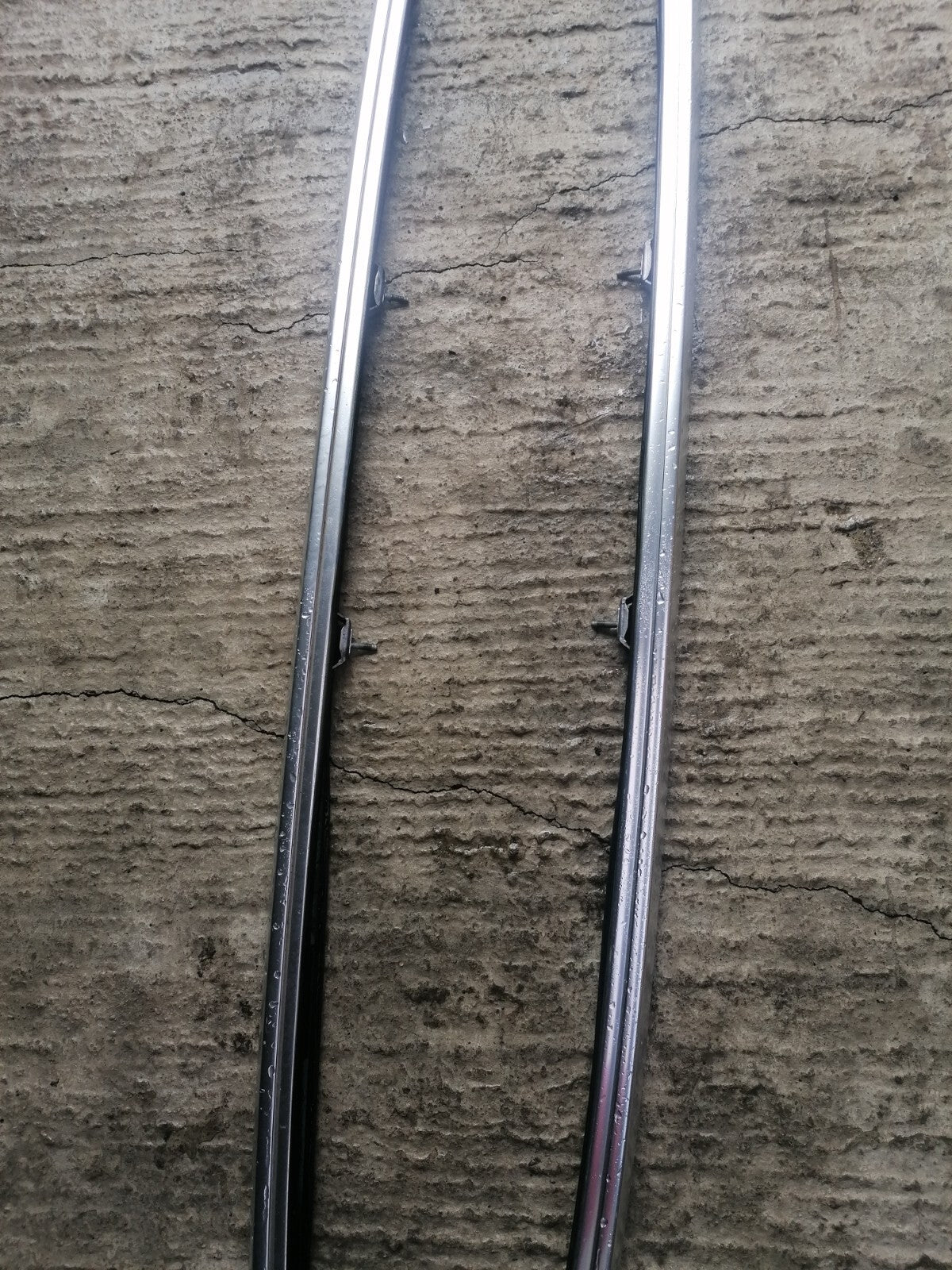 ✅2015 MERCEDES C CLASS W205 AMG 2.0P ROOF RAILS PAIR A2058900593 A2058900693 - Image 5