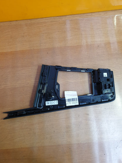 ✅2021 VW GOLF MK8 1.5TSI GEAR SELECTOR SURROUND TRIM 5H2864263 + WARRANTY A170 - Image 5