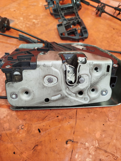✅2015 FORD TOURNEO CUSTOM RIGHT SLIDING DOOR LOCK BK2AV26412BB + WARRANTY A280 - Image 7