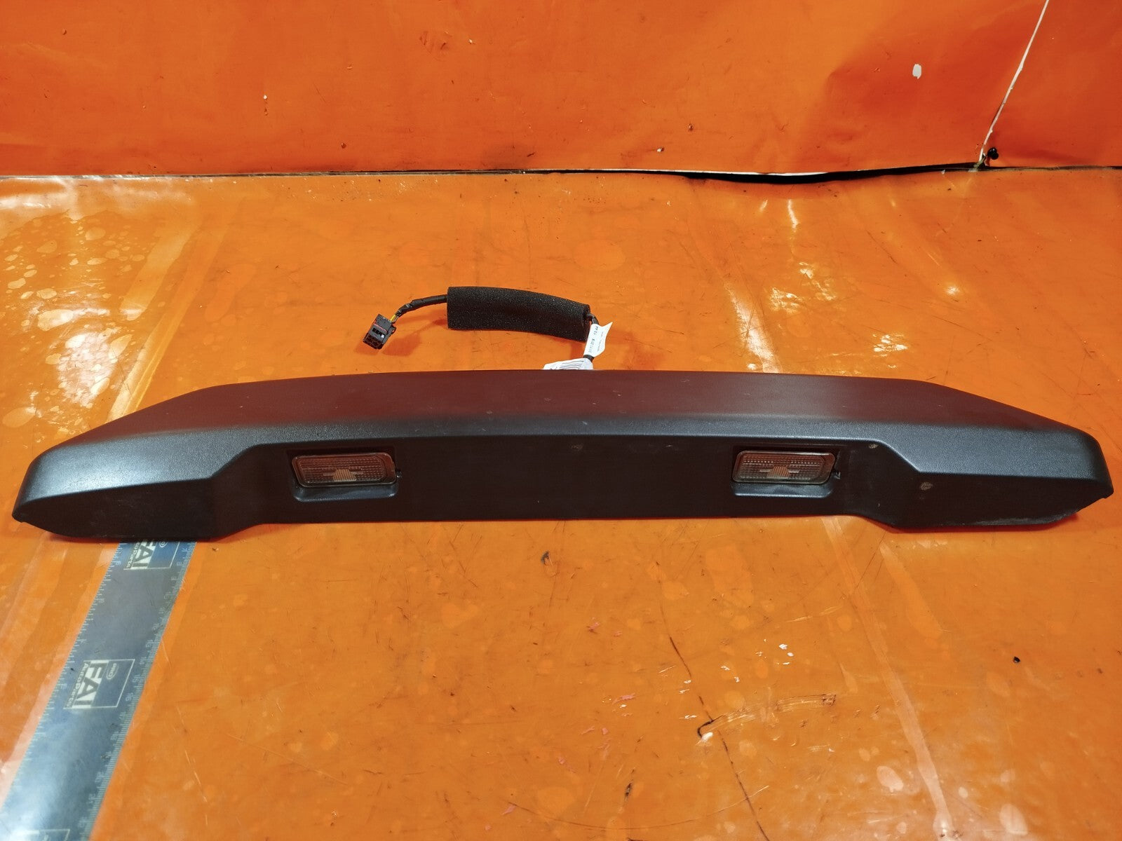 ✅FORD TRANSIT CUSTOM 2.0 DIESEL 2019 Rear Tailgate Cover Trim BK21-13555-AFW - Image 1