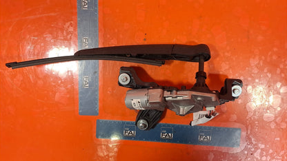 KIA XCEED 1.5 PETROL 2021 REAR WIPER MOTOR 98700J7800 Warranty A228 - Image 10