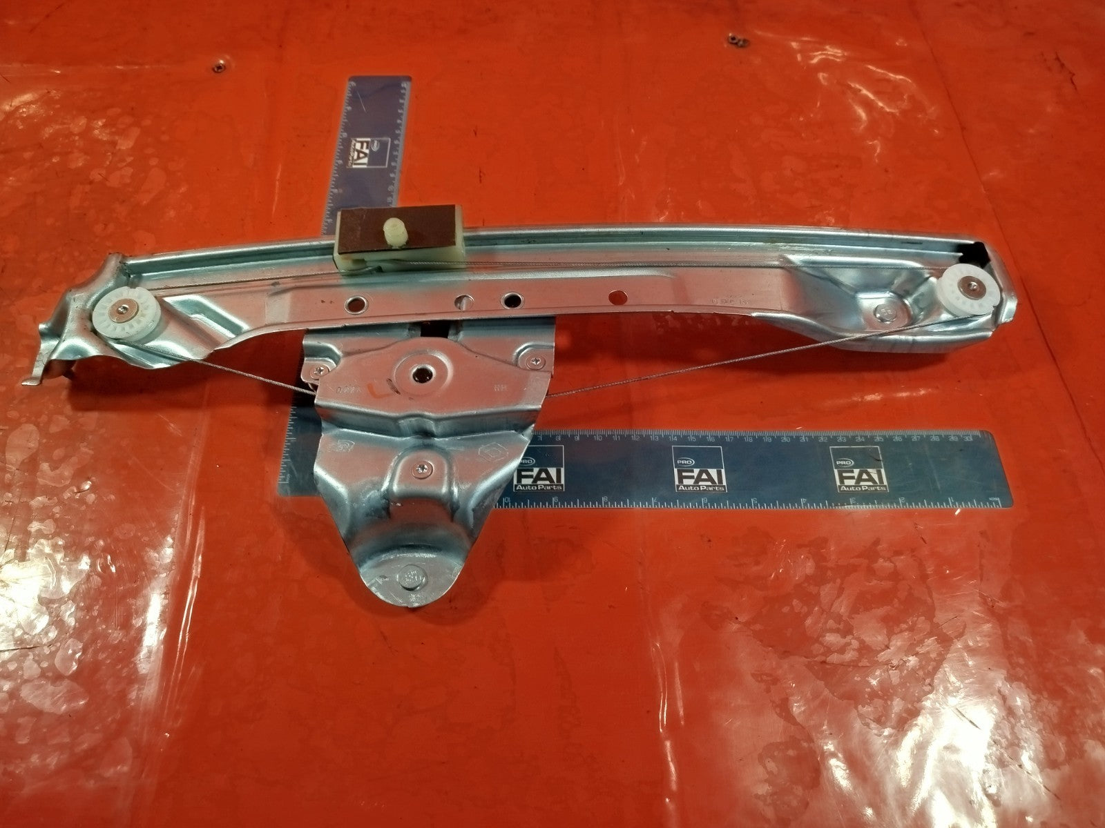 ✅2024 DACIA DUSTER JOURNEY REAR RIGHT WINDOW MOTOR REGULATOR 827208597R A364 - Image 8