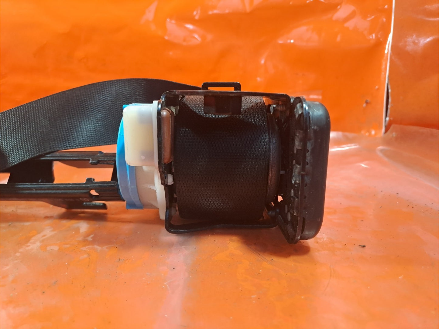 ✅2011 Vauxhall Insignia Front Left Passenger Seat Belt 3063559 + Warranty A104 - Image 6