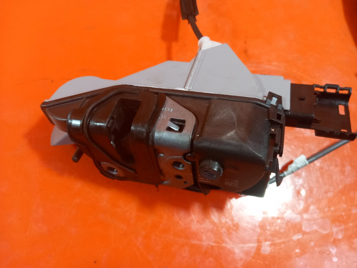 ebay-src:https://i.ebayimg.com/00/s/mtiwmfgxnjaw/z/joqaaeswjjzqvljd/$_57.jpg