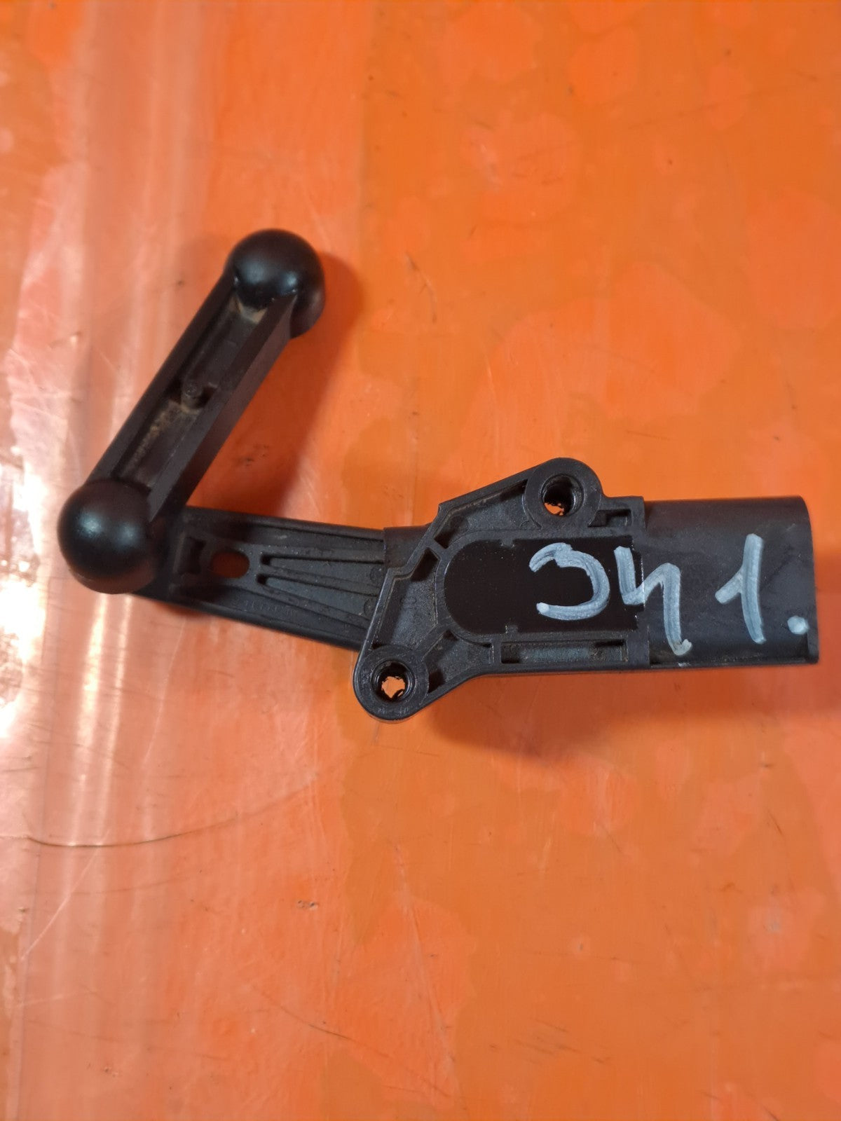 ebay-src:https://i.ebayimg.com/00/s/mtywmfgxmjaw/z/wgoaaeswgdnpg4jj/$_57.jpg