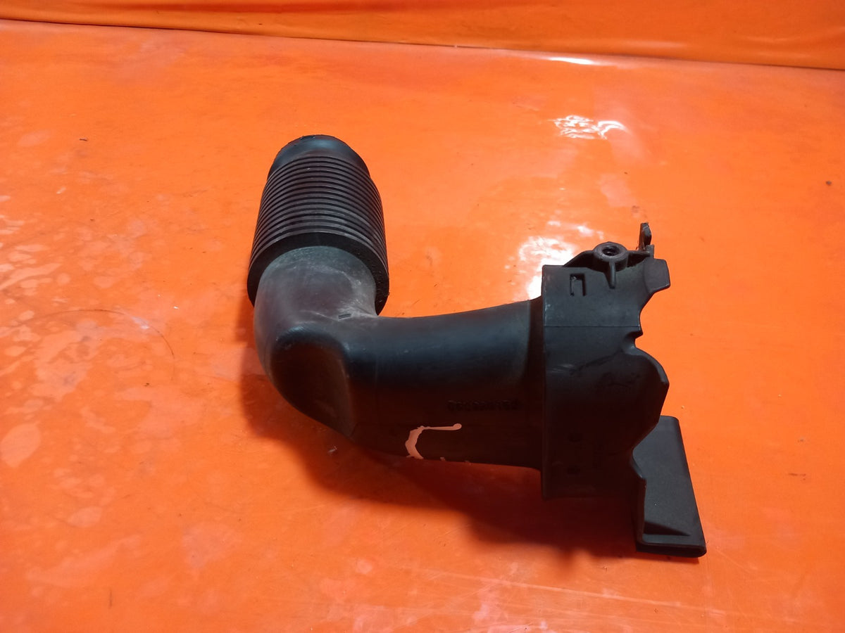 ebay-src:https://i.ebayimg.com/00/s/mtiwmfgxnjaw/z/y2waaeswjbdq4zxh/$_57.jpg