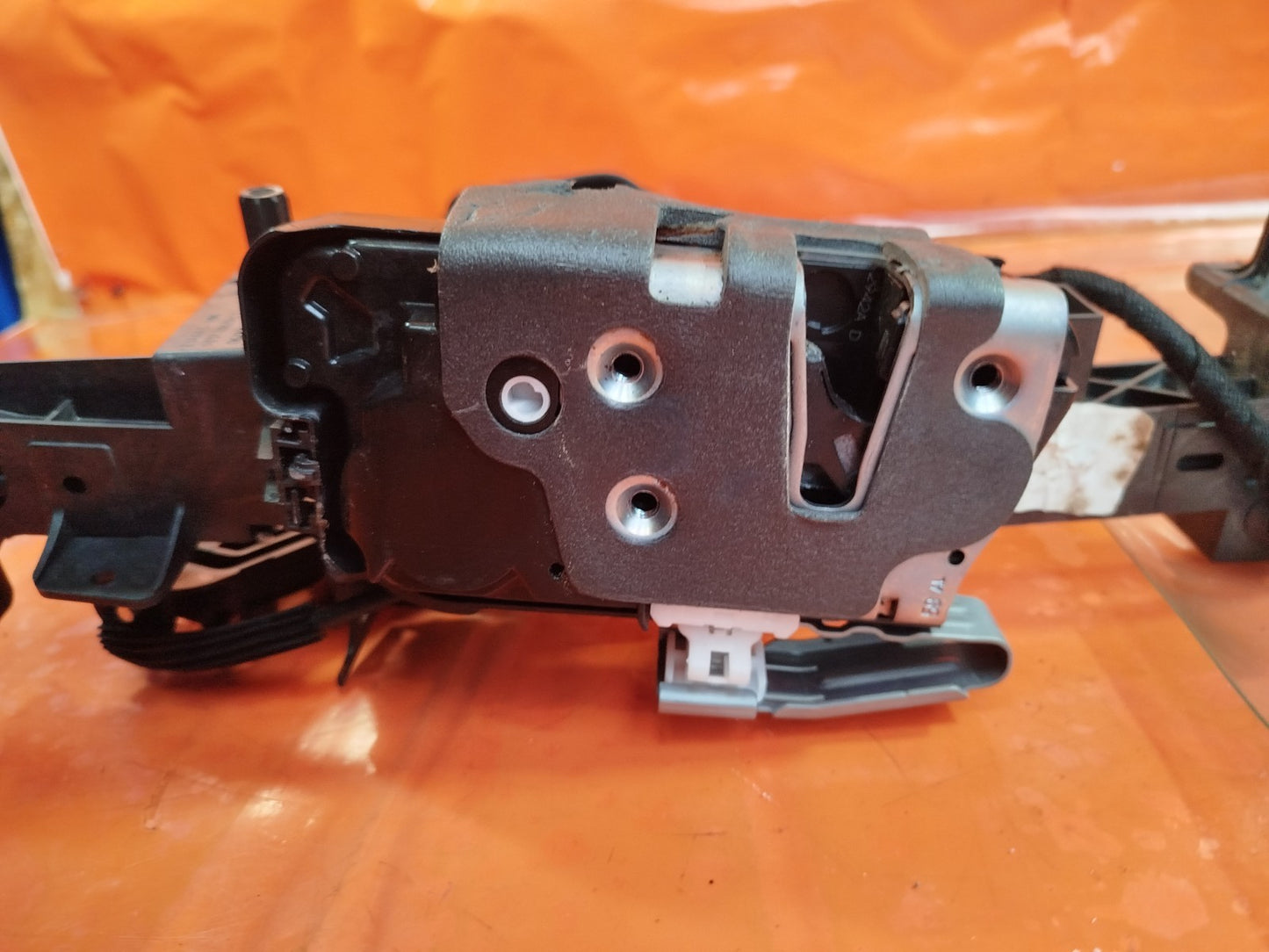 ✅2023 FORD KUGA MK3 ST-LINE X FRONT LEFT DOOR LOCK LV4B-S219A65-DJ A333 - Image 6